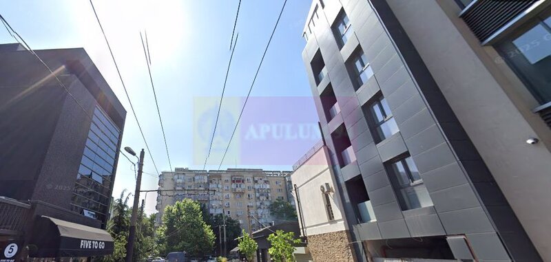 Vanzare apartament cu 3 camere  Decebal,adiacent, 2 parcari